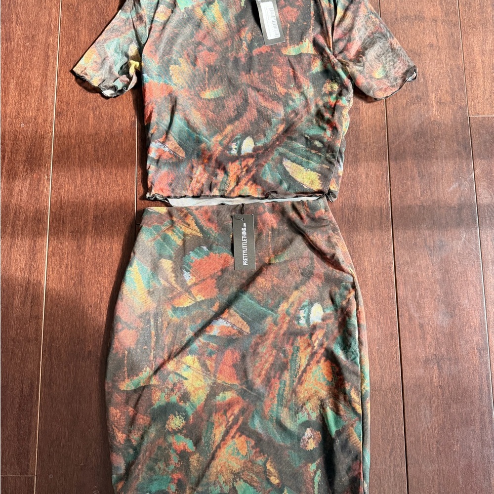 PrettyLittleThing Multicolor Abstract Set new with tags